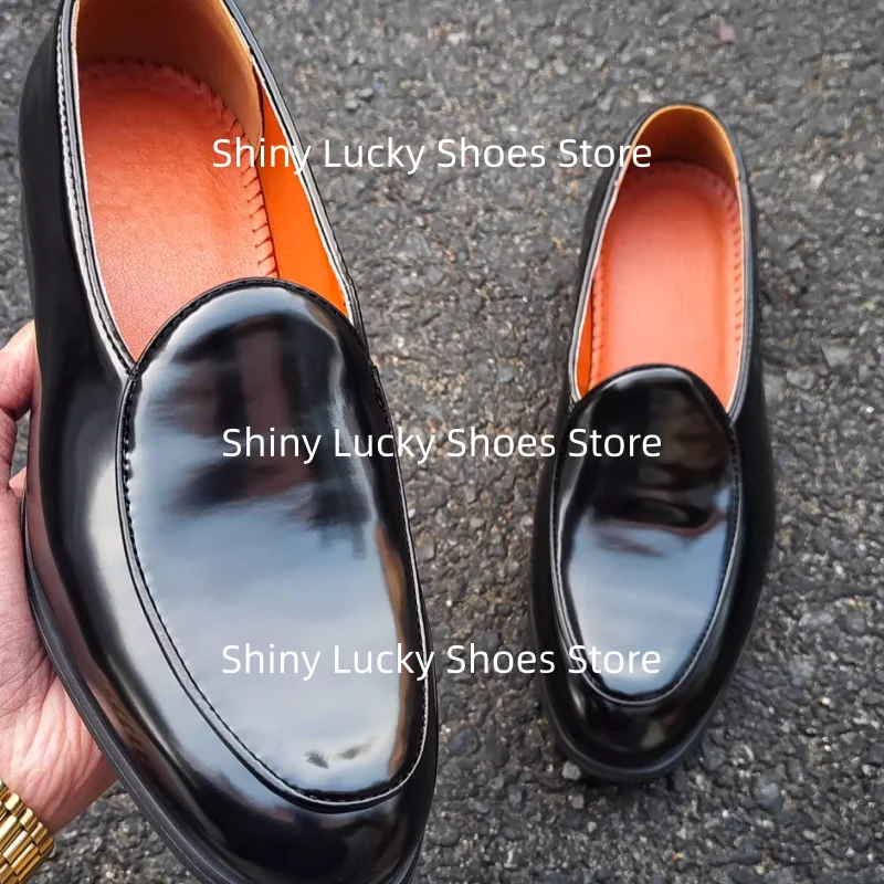

Sewing Lines Shoes for Mens Round Toes Flat Heels Males Loafers Shallow Chassure Hommes Patent Leather Zapatos Solid De Hombre
