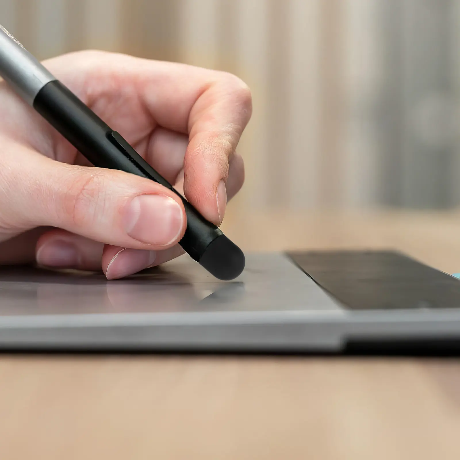 

60 шт. силиконовых сменных наконечников для стилусов, высокоточные наконечники для сенсорных экранов, не царапающие поверхность, для мобильных телефонов и планшетов