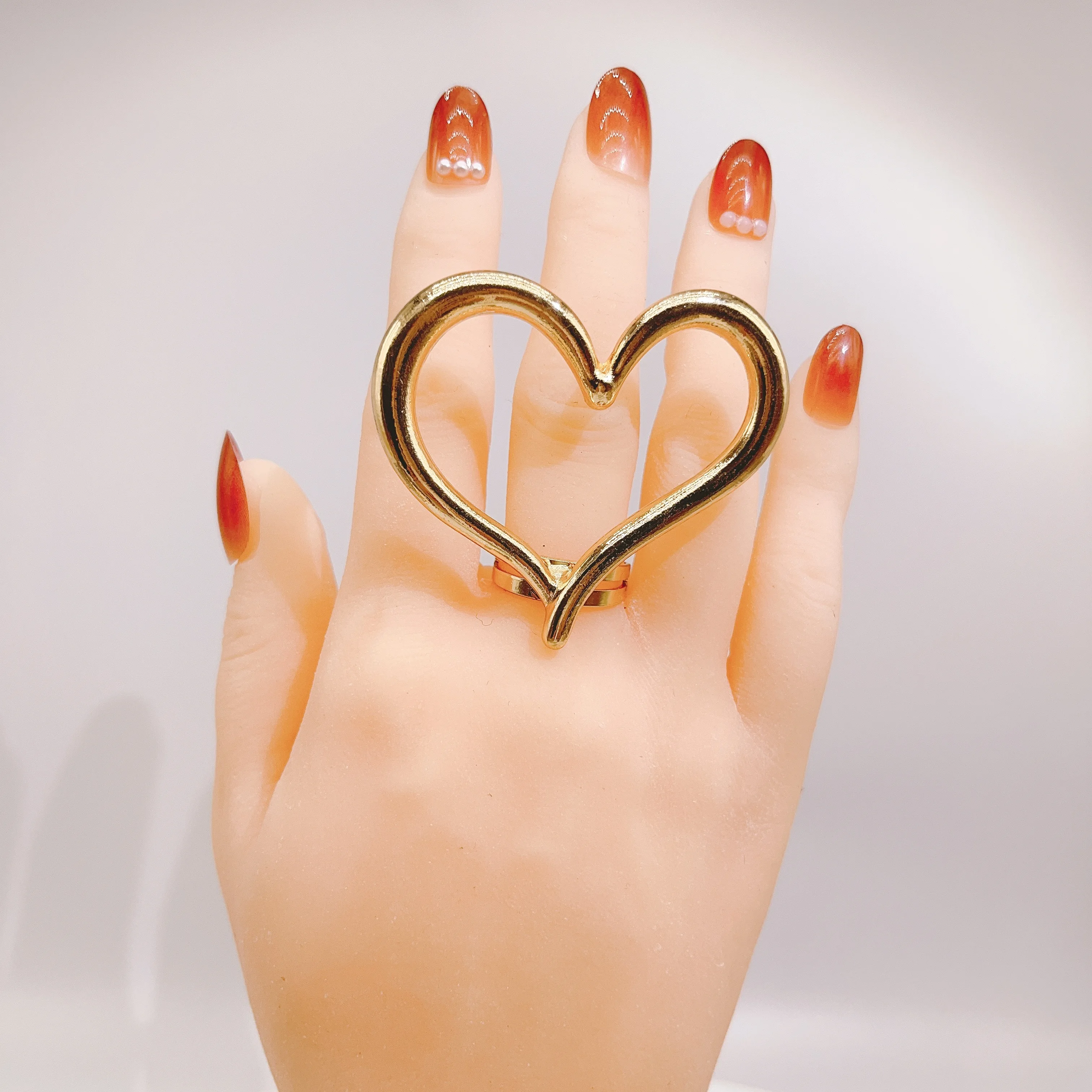 Zhuerrui Trendy Heart Shape Hollow Adjustable Rings For Women Brazilian Gold Plated Jewelry Sets Accesorios Wedding Gift B0037