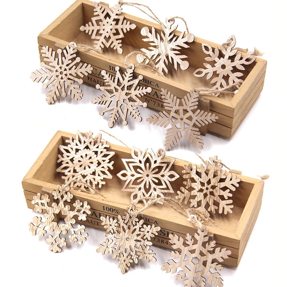 

6PCS/Lot Vintage Christmas Snowflakes Wooden Pendants Ornaments Wood Craft Kids Toys Christmas Decorations Tree Ornaments Gifts