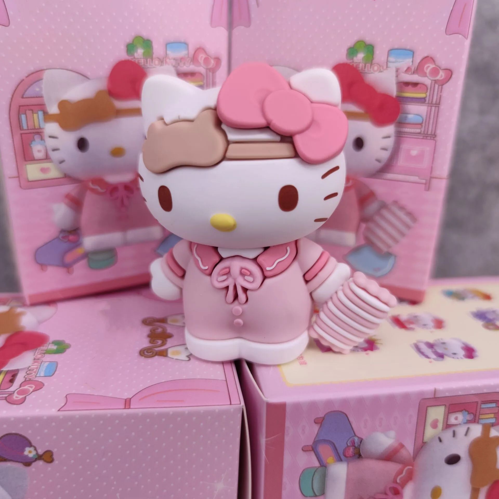 

Cute cartoon character Hello Kitty character Kawaii clothing diary desktop decoration doll card girl birthday gift