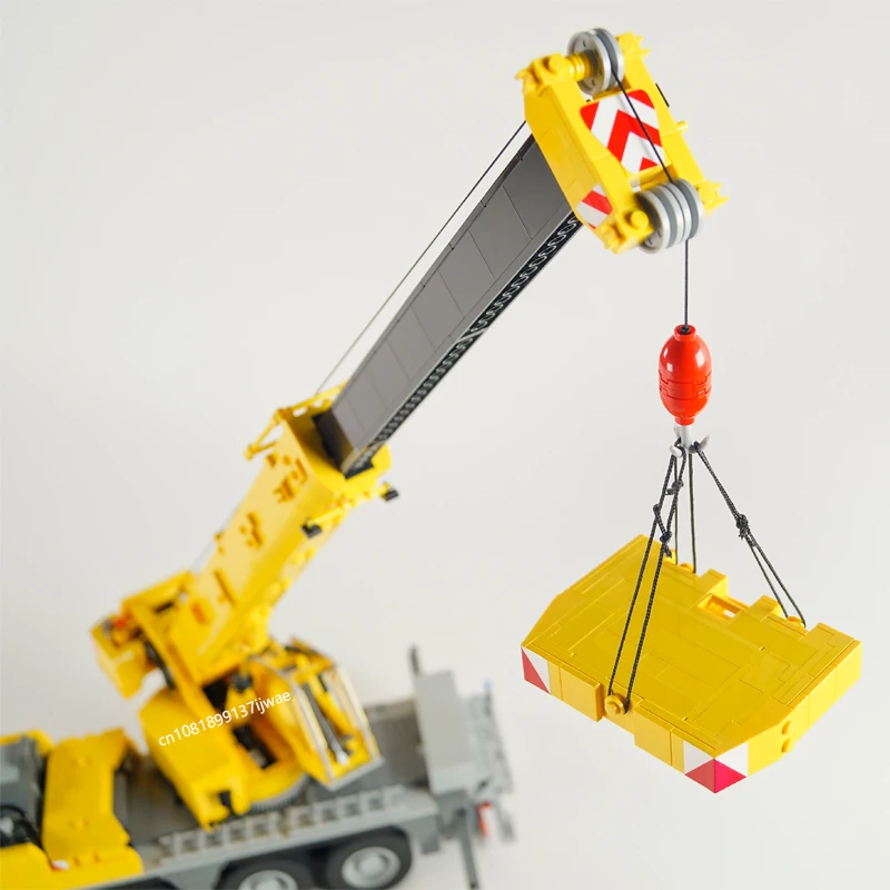 NEW 2684PCS MOC city Engineering Series 1:24 scale Liebherr LTM 1070-4.2 crane creative ideas ChildrenToy Gift Technology Blocks