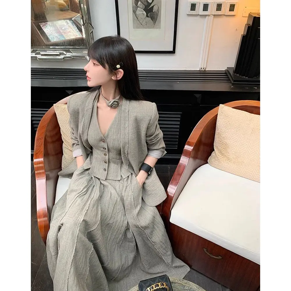 

Shpmishal Korean Fashion High-end Temperament Suit Jacket Women's Solid Color Vest Half Skirt Three Piece Set Female Clothing