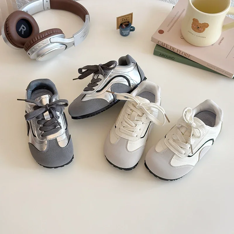 Kids Spliced Retro Flat Sneakers Lightweight Flexible Casual Shoes Boys Girls Low Top Sport Walking Shoes Everyday Footwear