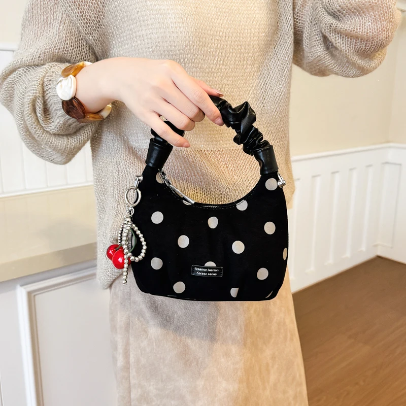 Borsa a mano vintage in camosc - Half Moon Crescent recensione e prezzo