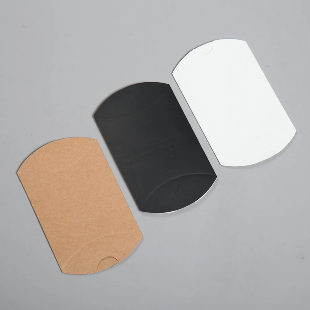 

50 Pcs Pillow Boxes Kraft Paper Gift Containers Tricolor White Favor Candy Bags Gifts Packaging Boxes Christmas