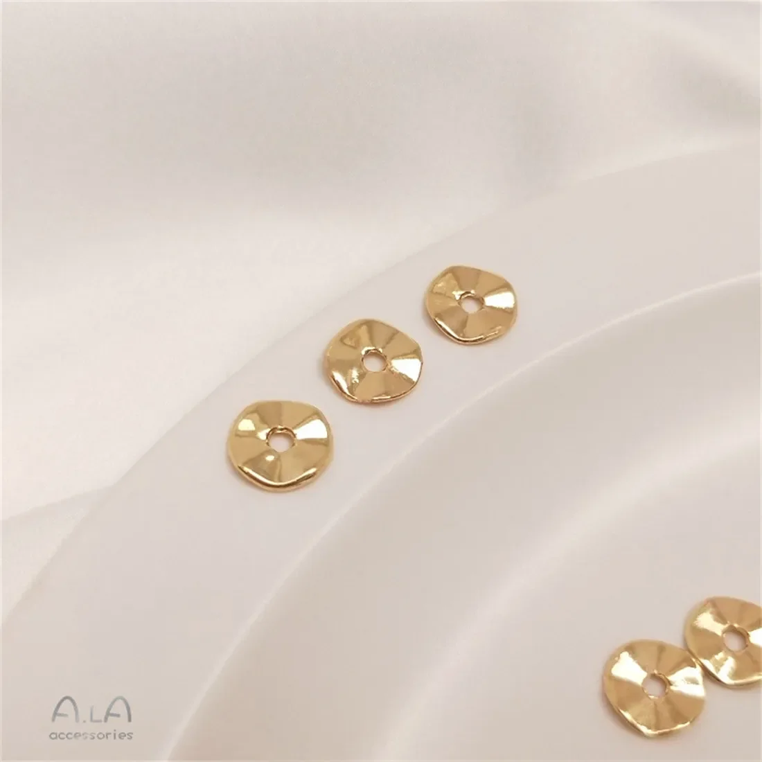 

10PCS 14K Gold Wrapped Wavy Circular Plate, Real Gold Partition, Handmade DIY String Decoration, Bracelet Accessories Materials