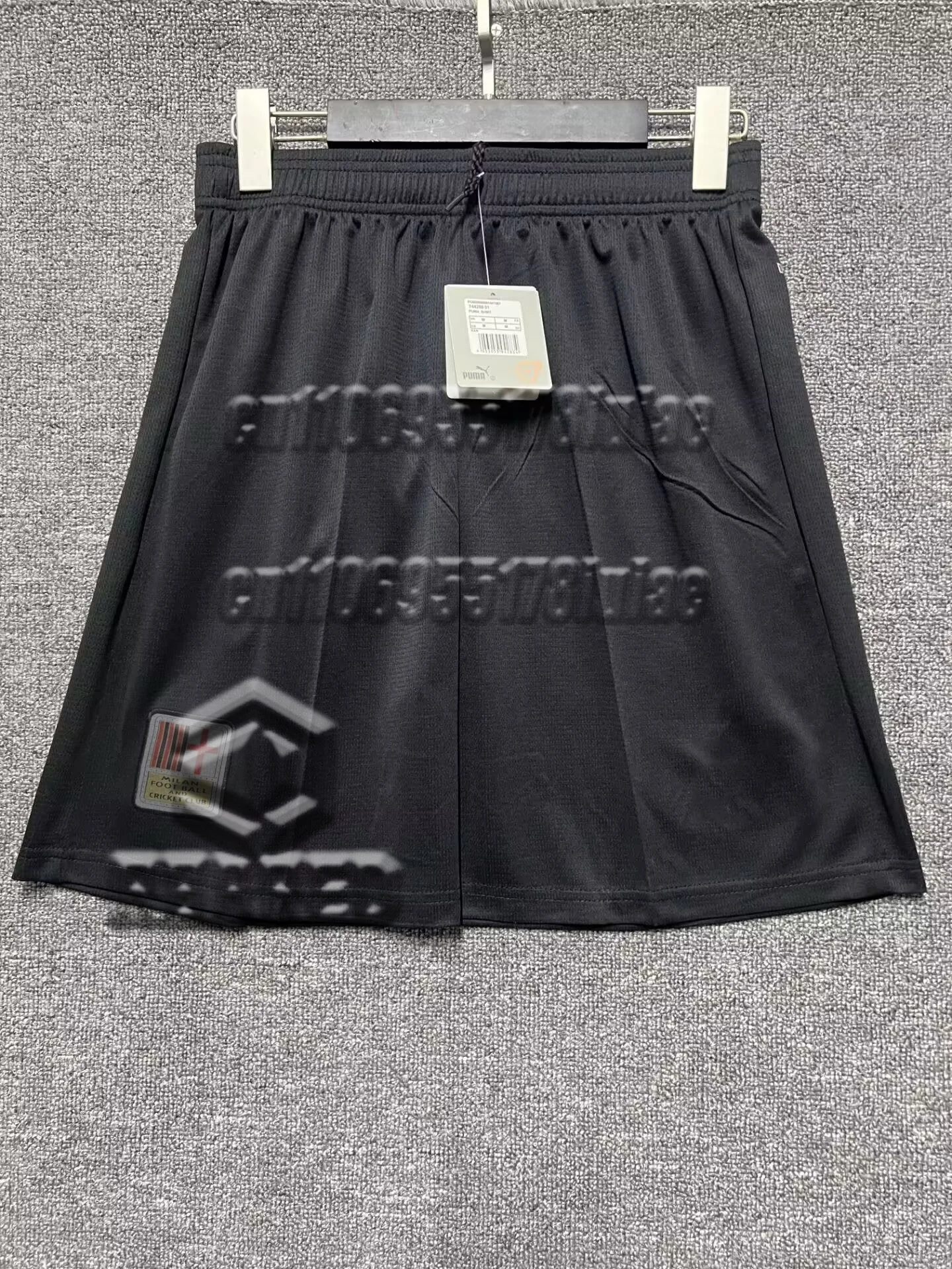 شورت كرة القدم ذو الأداء الملمس ثلاثي الأبعاد - راحة معززة وديناميكية هوائية للرياضيين.