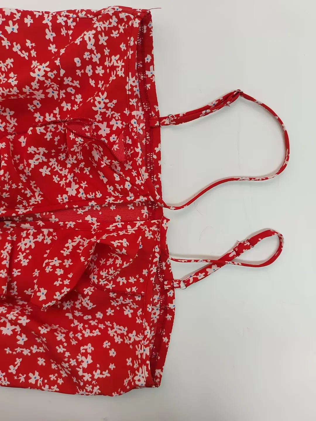 2026 Damen Sommer Blumenkleid Strand Urlaub Wickelkleid Neckholder V-Ausschnitt Ärmellos Rüschensaum Mini Boho Party Urlaub Größen S-XXL – Detail 11