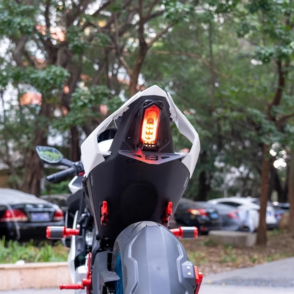 Taillight modification for CFMOTO 675SR and 675NK, short tail license plate holder with turn signals, 675SR-R accessories.