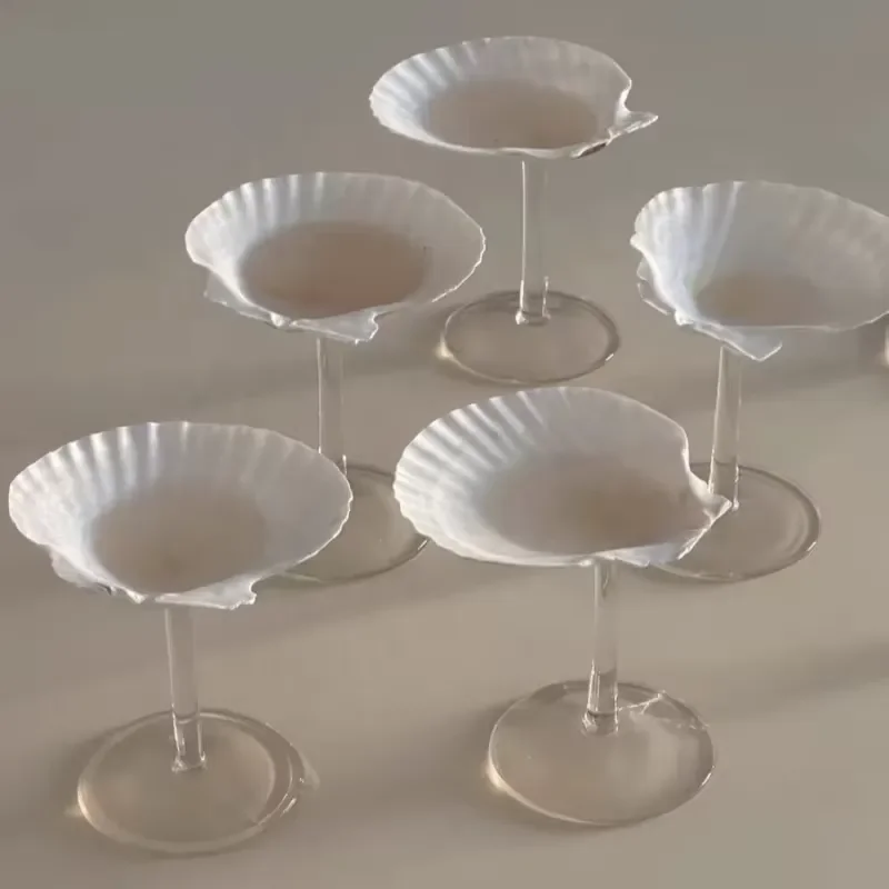 Wholesale Fashion Ocean Shell Glass Plate Snacks Fruit Nut Plate Real Shell Plate with Transparent Glass Stems Tableware