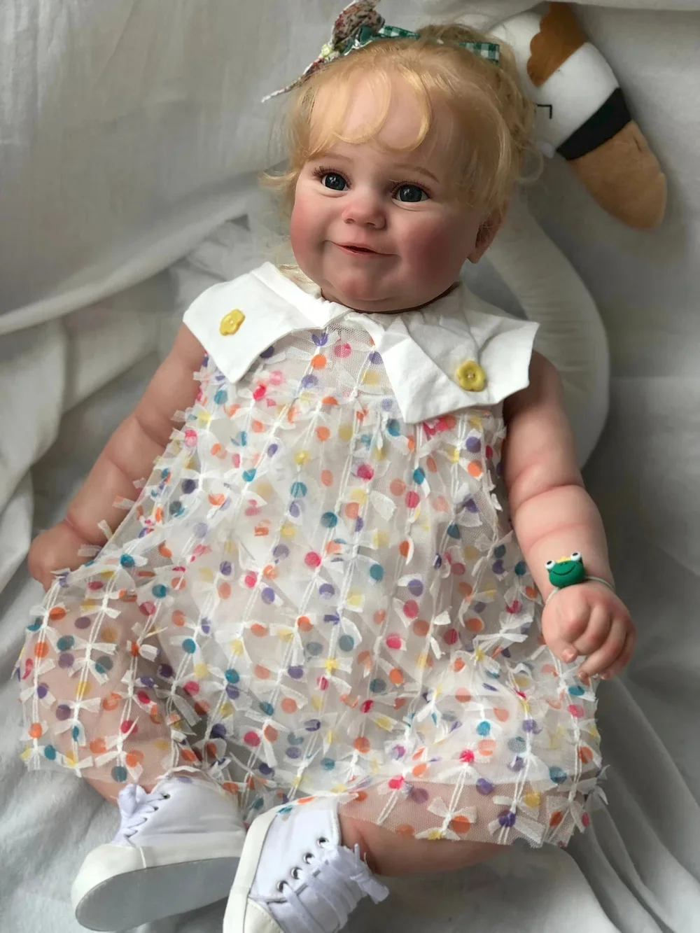 

60CM Bebe Doll Reborn Huge Baby Size Toddler Girl Maddie with Blonde Long Curly Hair 3D Skin Multiple Layers with Visible Veins