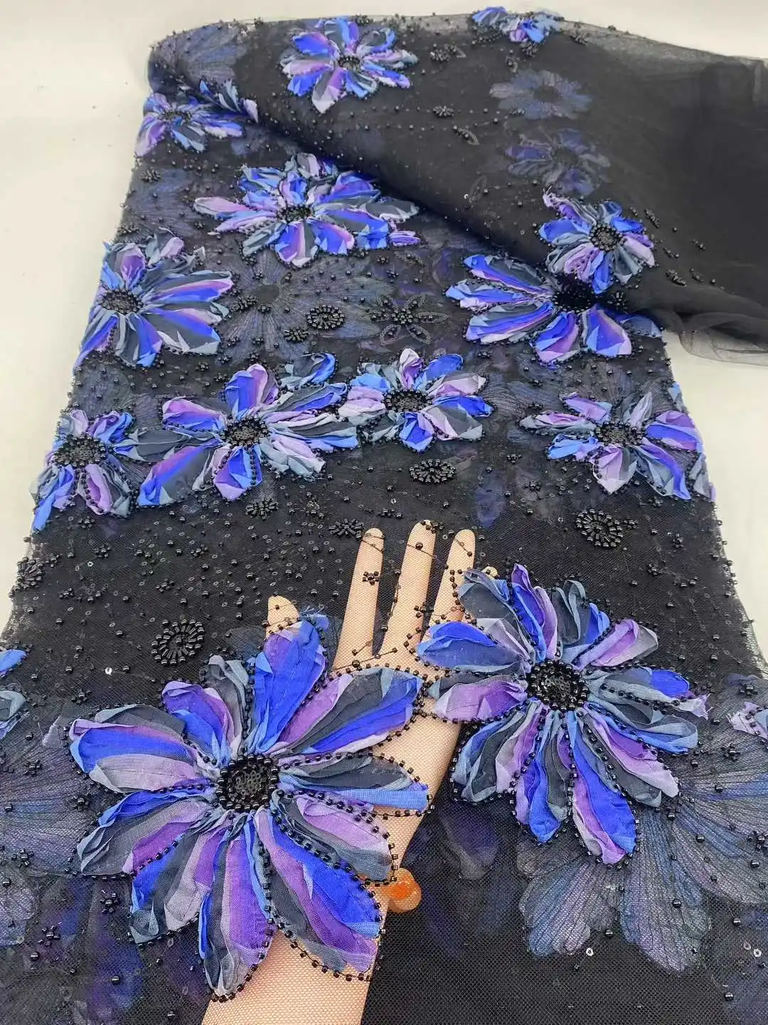 

Nigerian Luxury Sequins Tulle Lace Fabric 2025 High Quality Beaded African Lace Fabrics French For Women Wedding Party Dresses