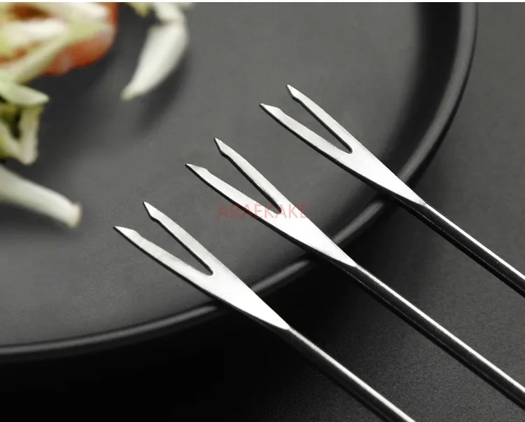 Fruit fork Dim sum creative small luxury stainless steel household fruit stick children cute cake fork set