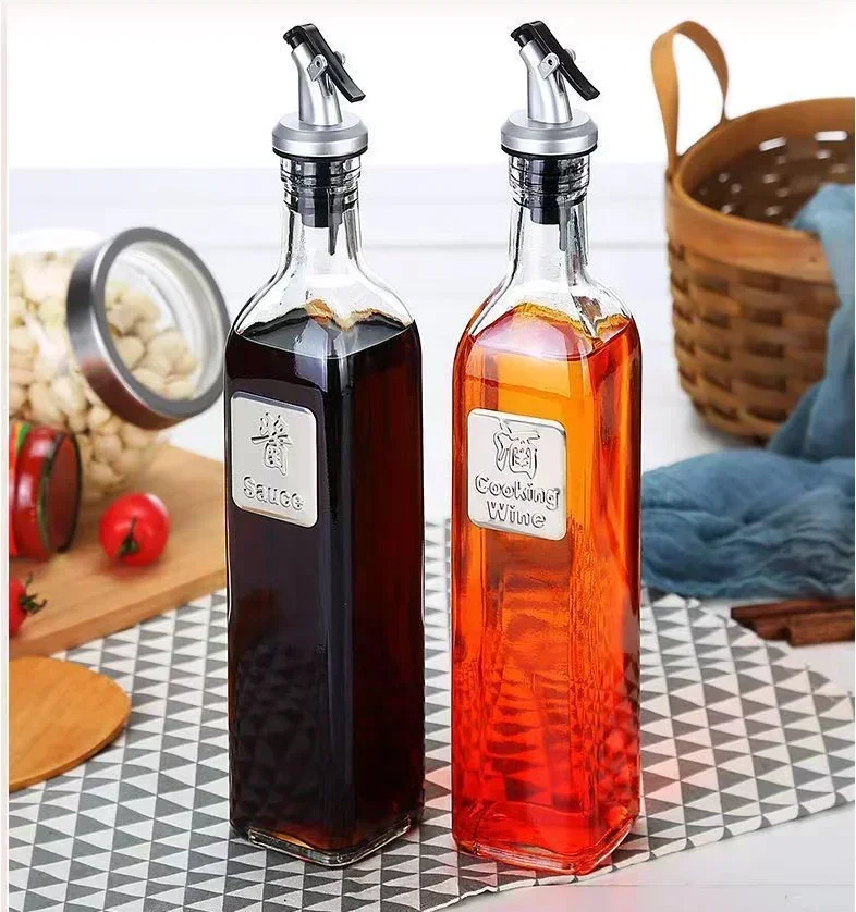 Seasoning bottle Oil pot 4Pcs Lead free glass automatic opening and closing oil nozzle oil bottle leak proof soy sauce bottle