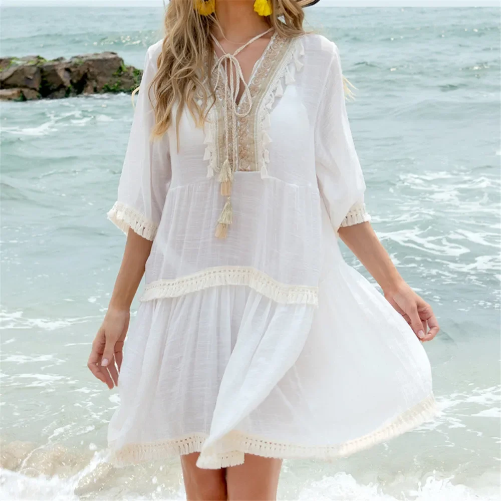 Robe de plage blanche en coton avec franges et franges, cover-up pour bikini, manches mi-longues, broderie bohème, col en V, vêtements de plage