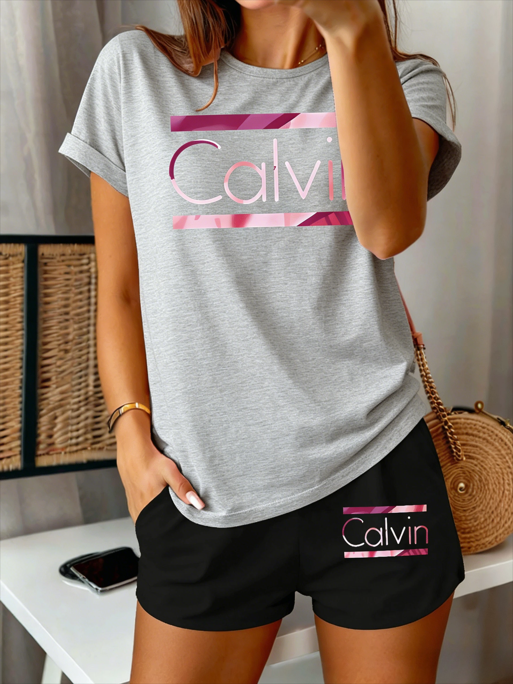 Letter-printed women's summer casual sportswear black and peach round-neck short-sleeved shorts set Fashion Trend