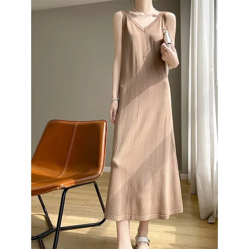 Sleeveless Ice Silk Long Dress Summer Women's Shoulders With Solid Color Loose Fitting Fitting Fashionable V-Neck Dress