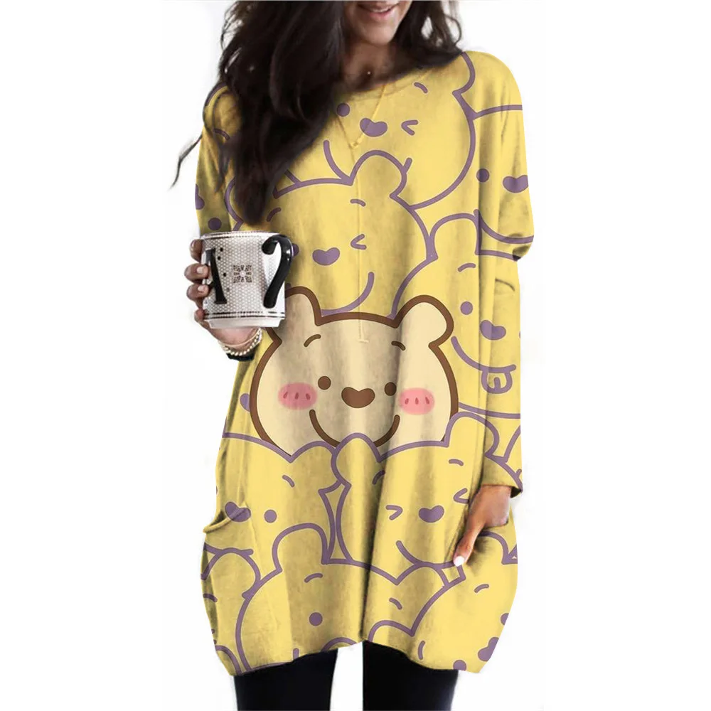 

Round neck Winnie the Pooh print top for women, long sleeved casual loose T-shirt, fashionable pocket T-shirt, waist cinching to