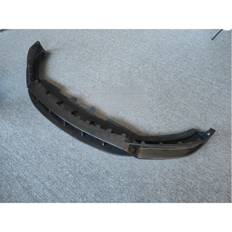 Hochwertige LD-Style Carbonfaser-Frontlippe für Levante Frontstoßstangen-Spoiler-Karosserie-Kit