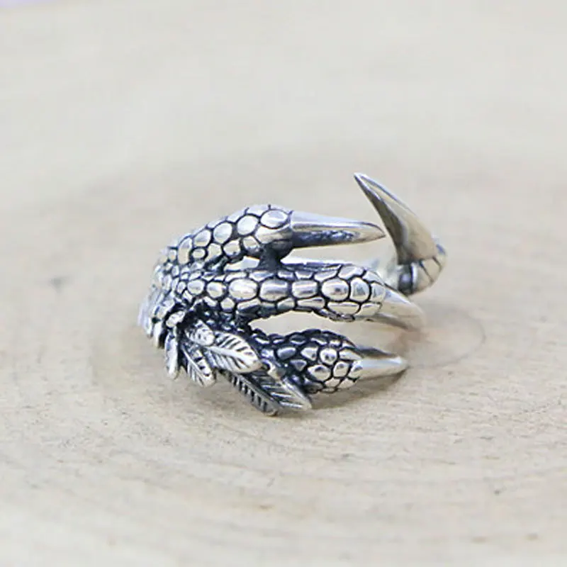 

Gothic European and American jewelry, Thai silver dragon claw ring, female opening personality, cool eagle claw ring, male tail