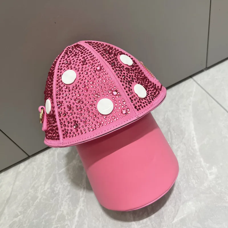 2025 مصمم الأزياء الفاخرة المرأة الفطر على شكل حجر الراين مخلب فام كريستال Crossbody حقيبة كتف مضحك Shiitake حقيبة يد #3