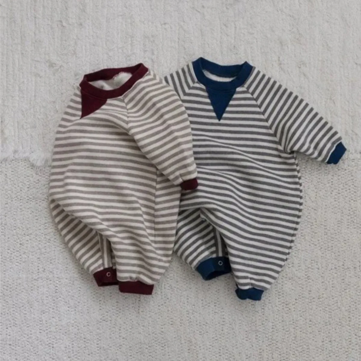 

2025 Winter New Baby Long Sleeve Fleece Romper Newborn Causal Striped Jumpsuit For Boy Girl Toddler Warm Clothes 0-24M