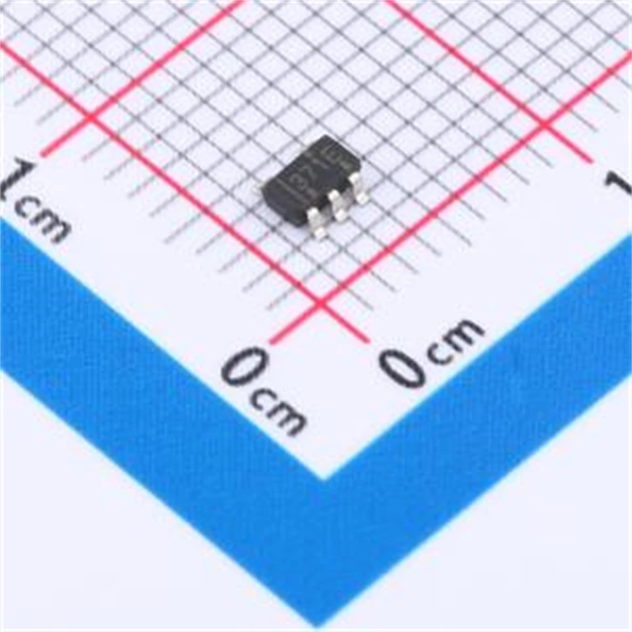 2 PZ/LOTTO TLV2371MDBVREP (Amplificatore Operazionale)