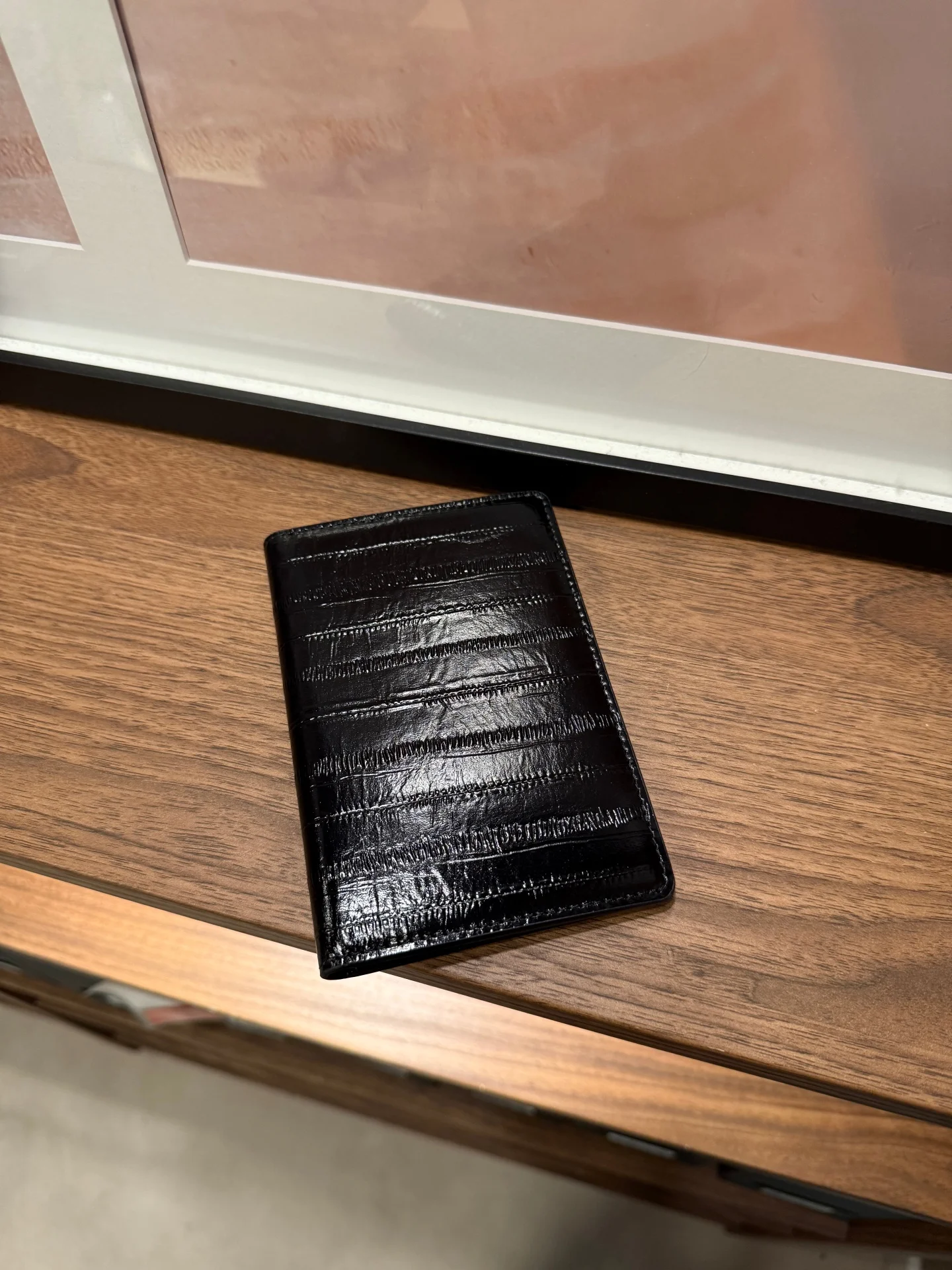 top-layer-cowhide-crocodile-pattern-passport-bag-genuine-leather-document-wallet-ladies-small-wallet-card-holder-storage-bag