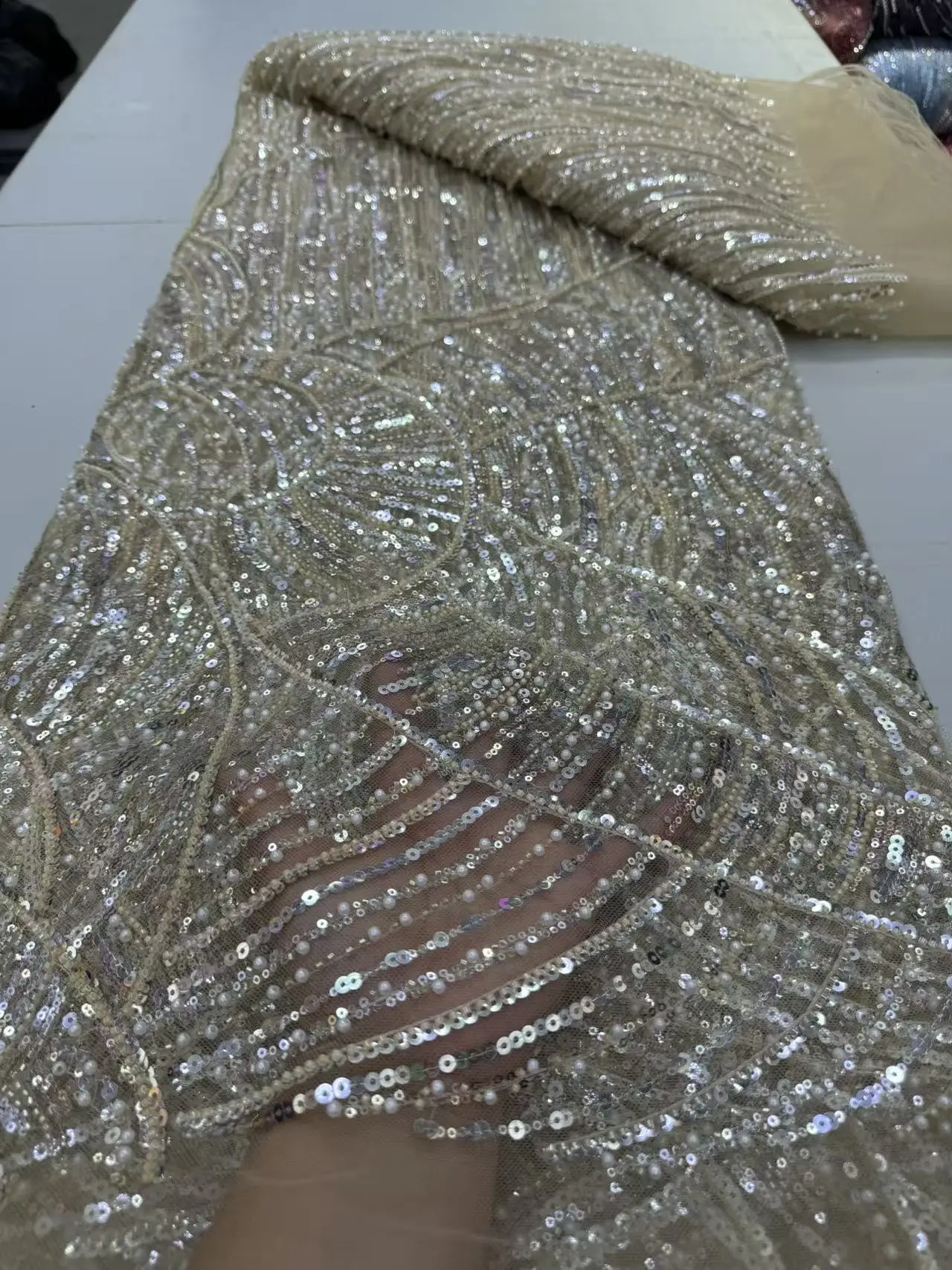 

Nigerian Sequins Tulle Lace Fabric High-Quality Embroidery African Net Cloth for Prom Dresses Beads 5 Yards 2025 JY488