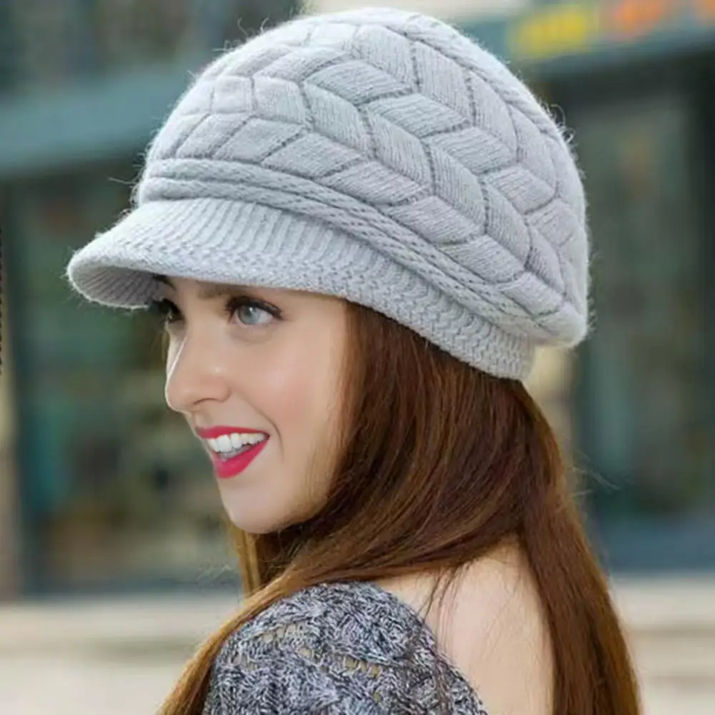 Women Winter Hat Thick Plush Knitted Short Brim Heat Retention Windproof Headgear Solid Color Commuting Outdoor Beanie