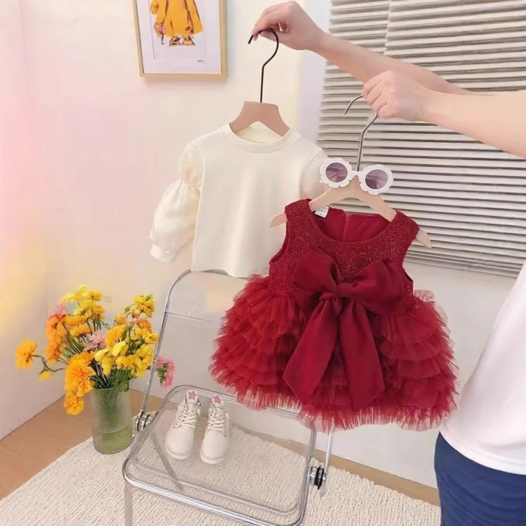 Girls' Winter Plush Two Piece Set 2025 New Western Style Children's One Year Old Baby Dress Red Princess Dress
