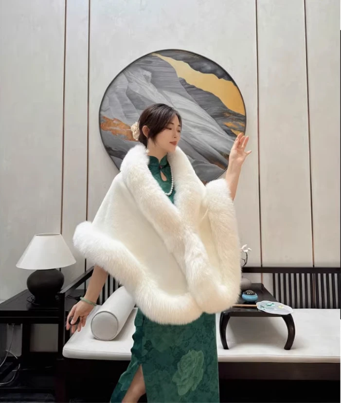 Real Fox Fur Trimmed Poncho 100%  Pure Wool Cape Women Classic Winter Warm Shawls for Wedding Bridal Wraps