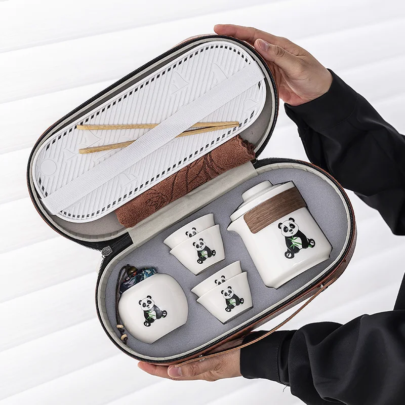 

Портативный дорожный чайный сервиз с пандой, один горшок, три чашки, быстрые чашки, уличный кемпинг, кунг-фу, заварочный чайник, подарок-компаньон