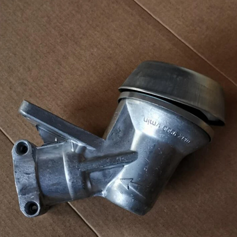 PORK-Gear Case Getriebekopf für Oleo Mac Dia 32 mm 10T Freischneider Getriebegehäuse Getriebe EM753 746T, 750T, 753T,755 MASTER 61112072 R