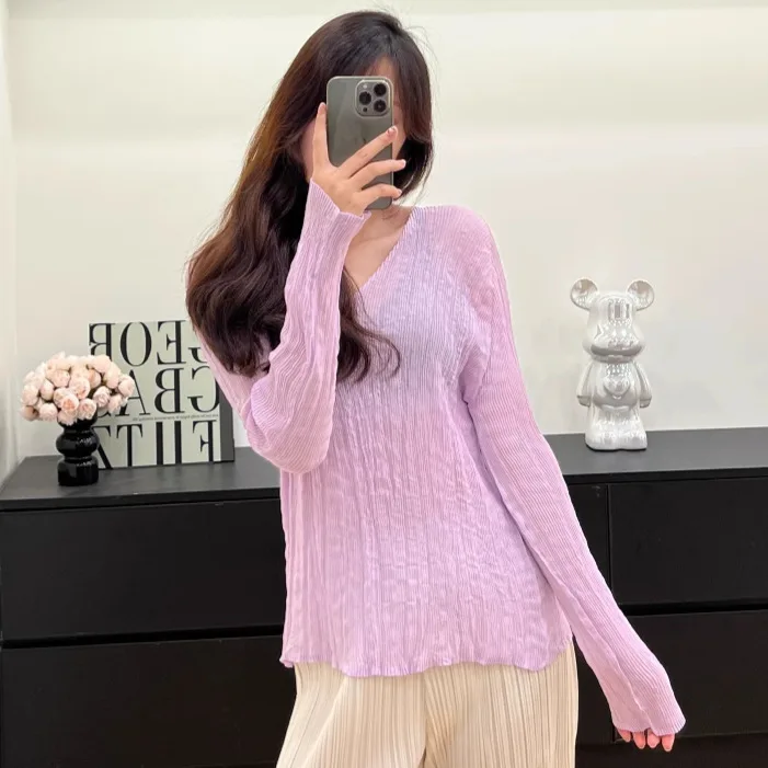 

ALSEY Miyake Breathable Pleated Solid Colour Long-sleeved V-neck Women's Tops 2025 Summer New Fashion Casual Versatile T-shirt