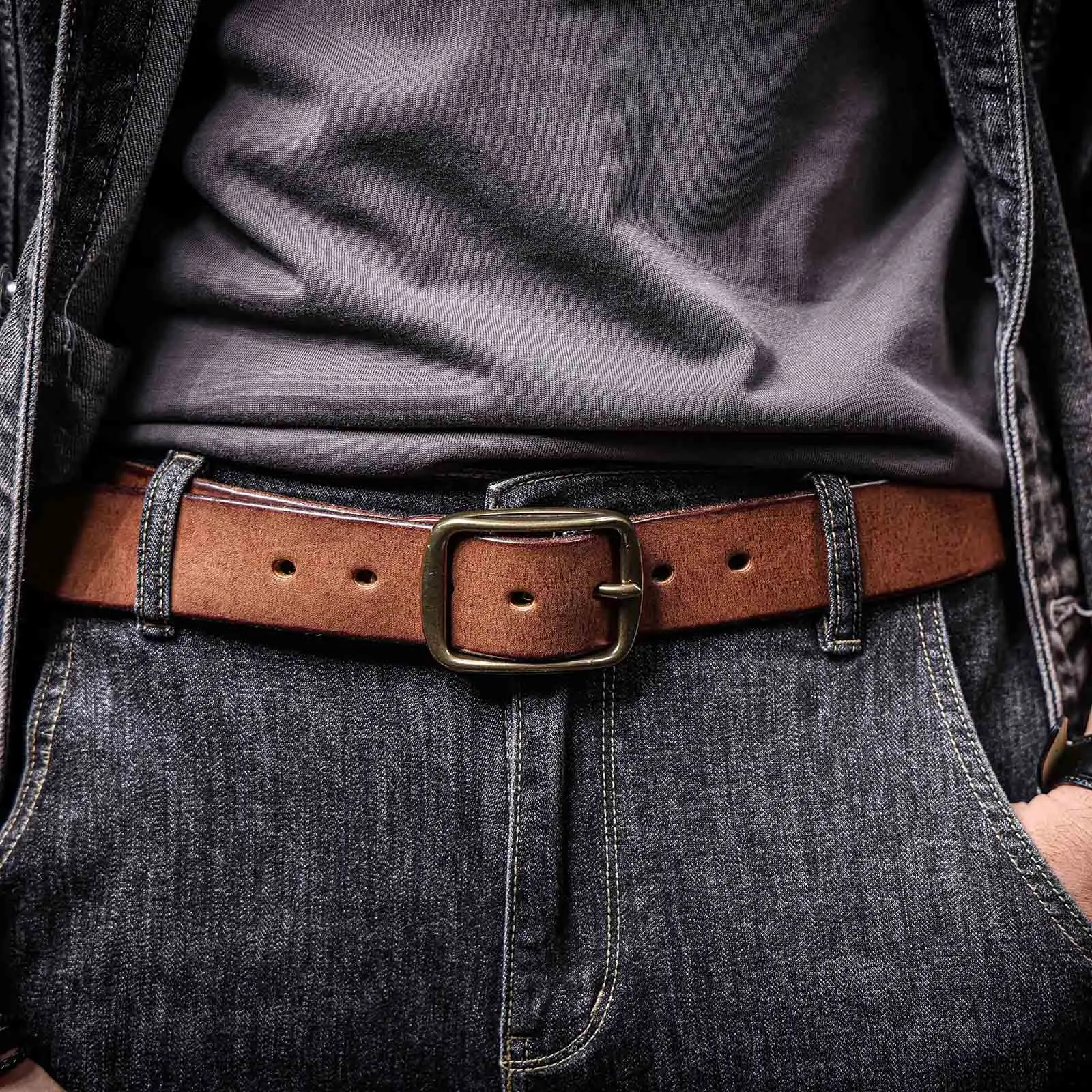 Vintage-Herrengürtel aus echtem Leder mit massiver Messingschnalle, handgefertigte lässige Dornschließe aus verdicktem italienischem Rindsleder mit Geschenkbox – Detail 4