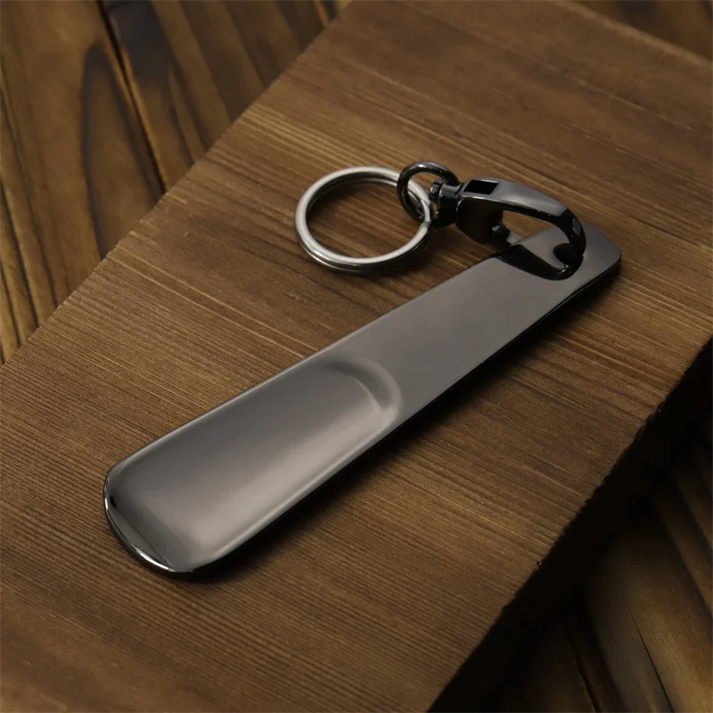 Creative  Couple Keychain Convenient Shoe Tacker Pendant Ornament Handy Small Item Shoe Insertor Key Holder Accessory