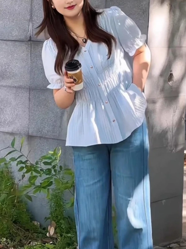 

plus Size Women's V-Neck Bubble Shirt Slimming Fashionable Summer Top Korean Style Loose Fit Short Sleeve Button Closure
