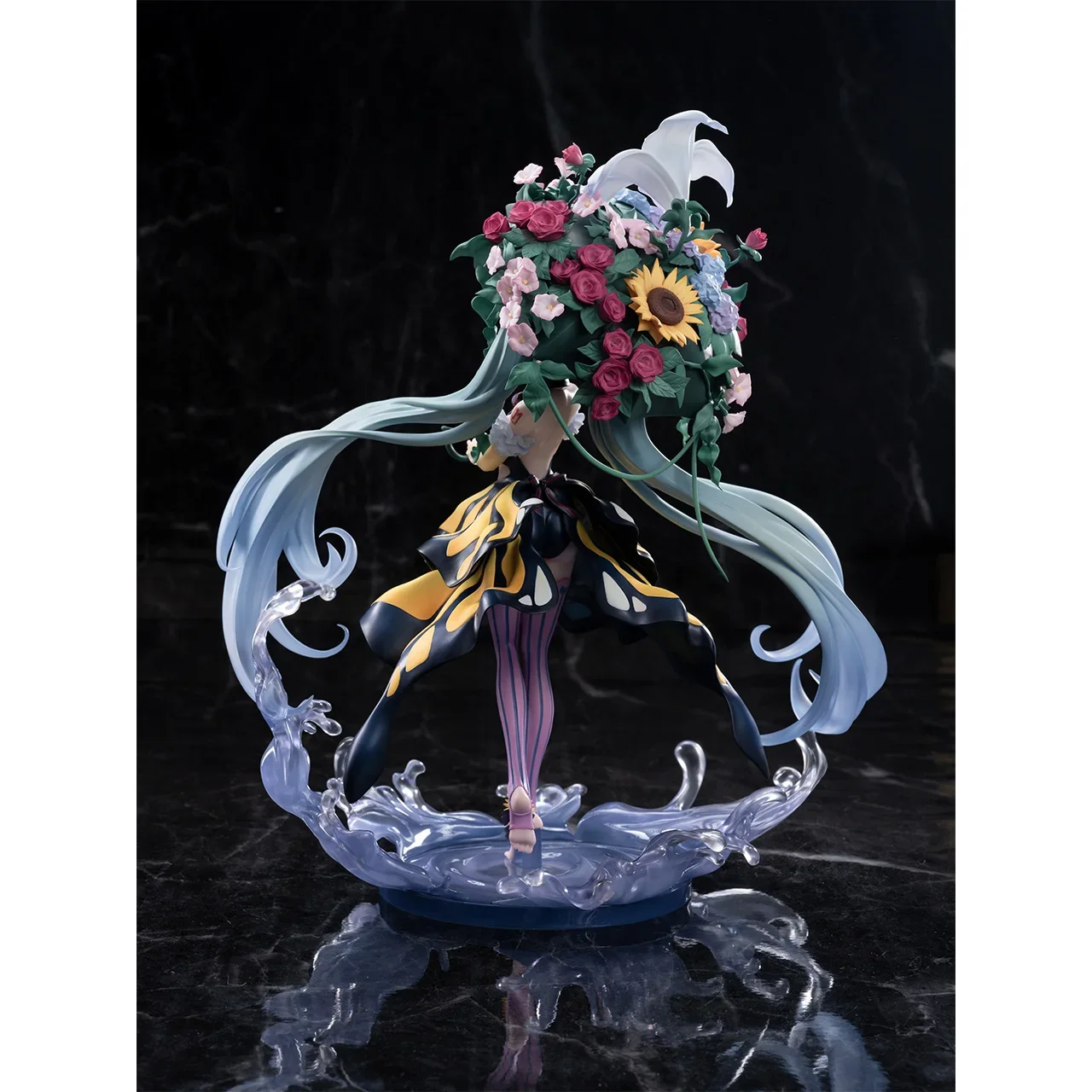 Hatsune Miku Anime Figure VOCALOID Hatsune Miku Swallowtail Beautiful Girl GK Character doll Desktop Ornament Gifts