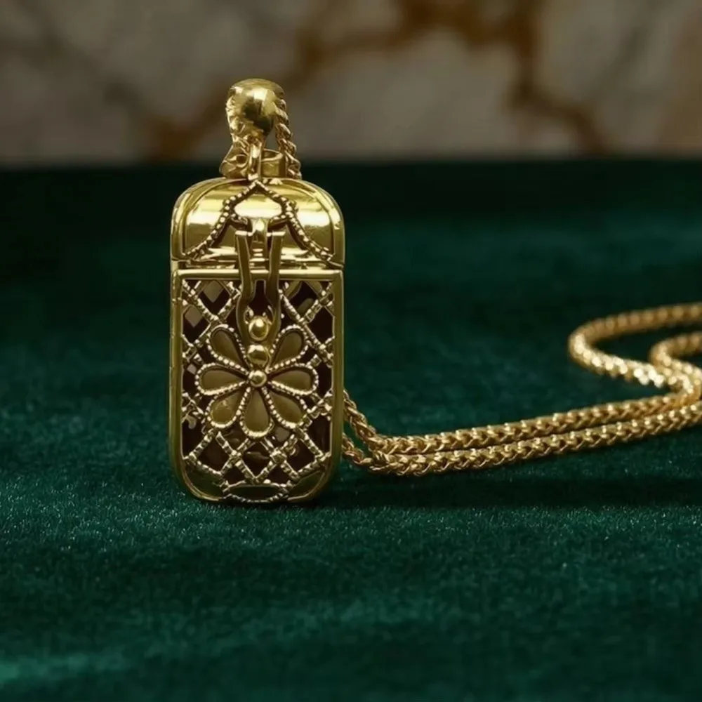 Gifts Gold Tone Tarot Card Vintage Style Alloy Tarot Pendant 22 Card Set Mini Card Pendant Spiritual Accessories