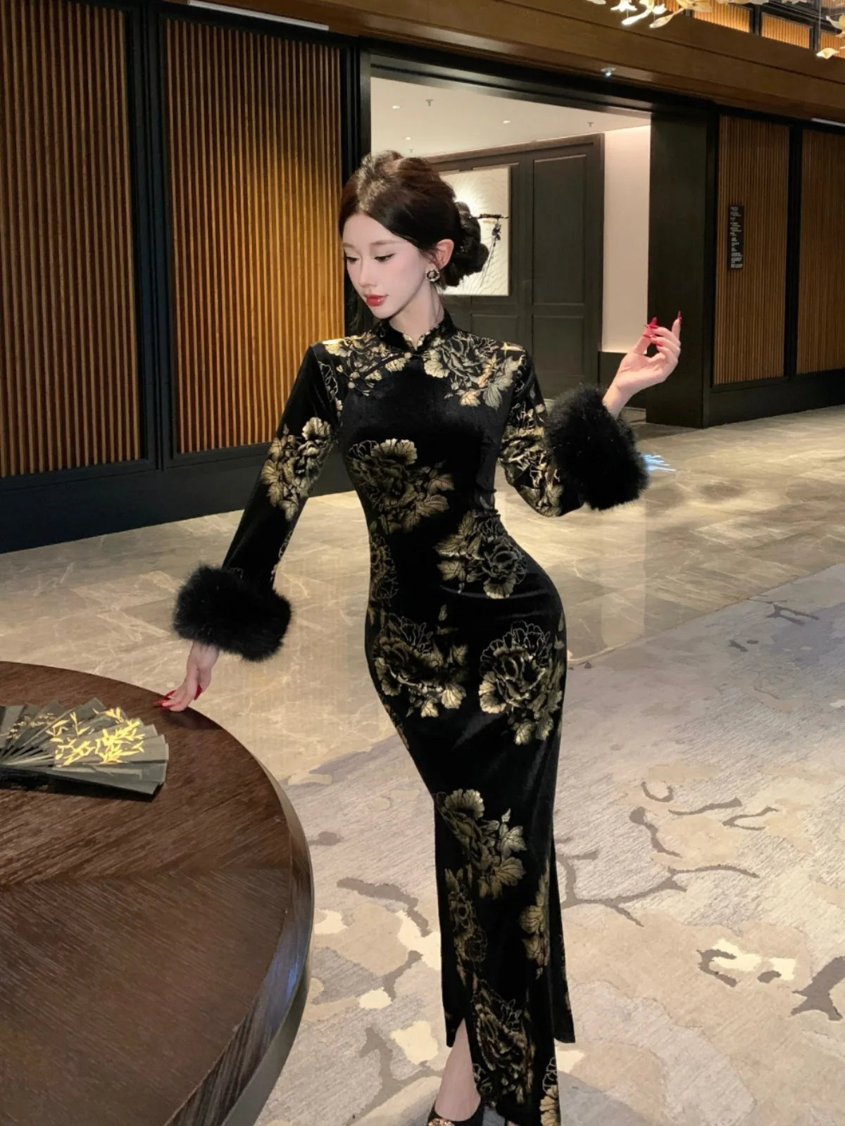 جديد الصينية Sle التخسيس تشيباو الدكتور الذهب الطباعة المرأة Faion الخريف الشتاء تنوعا عالية طوق طويل Sve ميدي الدكتور