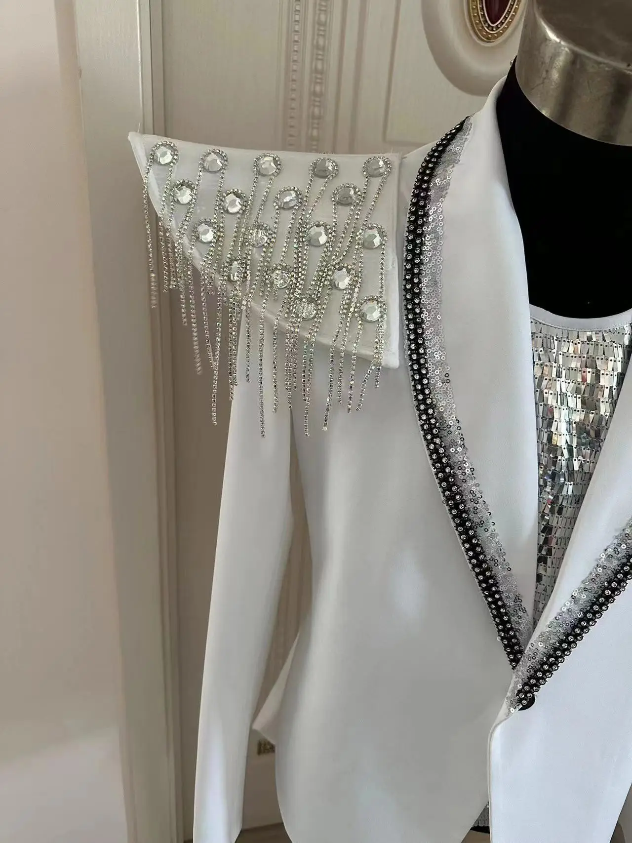 Handmade Male Female Chain Epaulet Tassel Jacket Stage Show Performance Sequins Costumes Nightclub Bar Male Singer Dance Wear