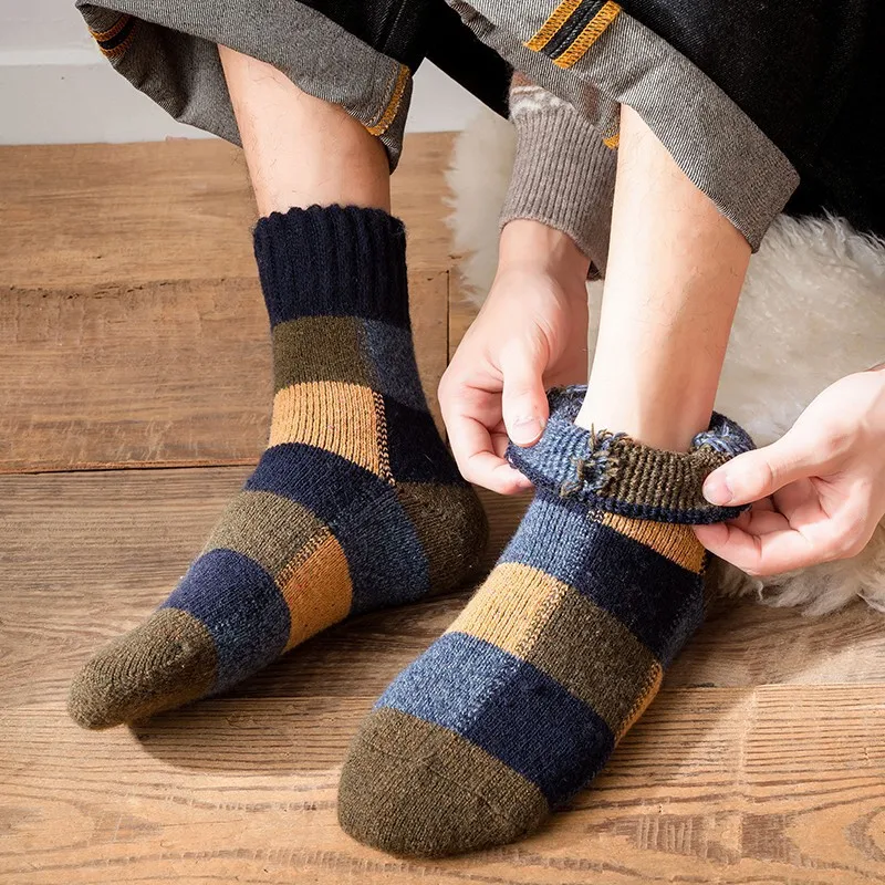 

Thick Socks Winter Socks Keep Warm Mid-Tube Stocking Plaid Stocking Unisex One Size Fits All Leisure Sports Couple Socks