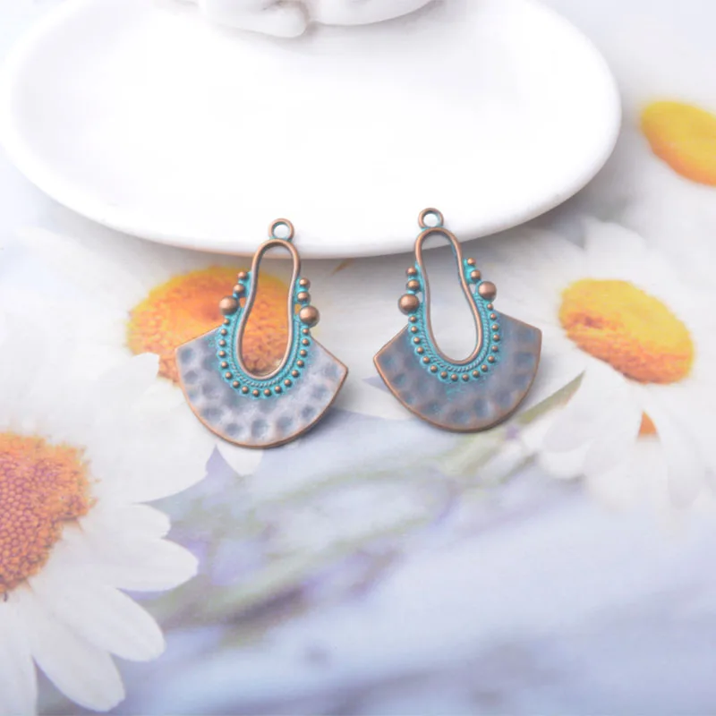 12 Stück/Set Ethnische Antik-Bronze-Anhänger für Schmuckherstellung, Vintage Runde Muschel Quadratische Boho-Anhänger DIY Damen-Ohrringe – Detail 8