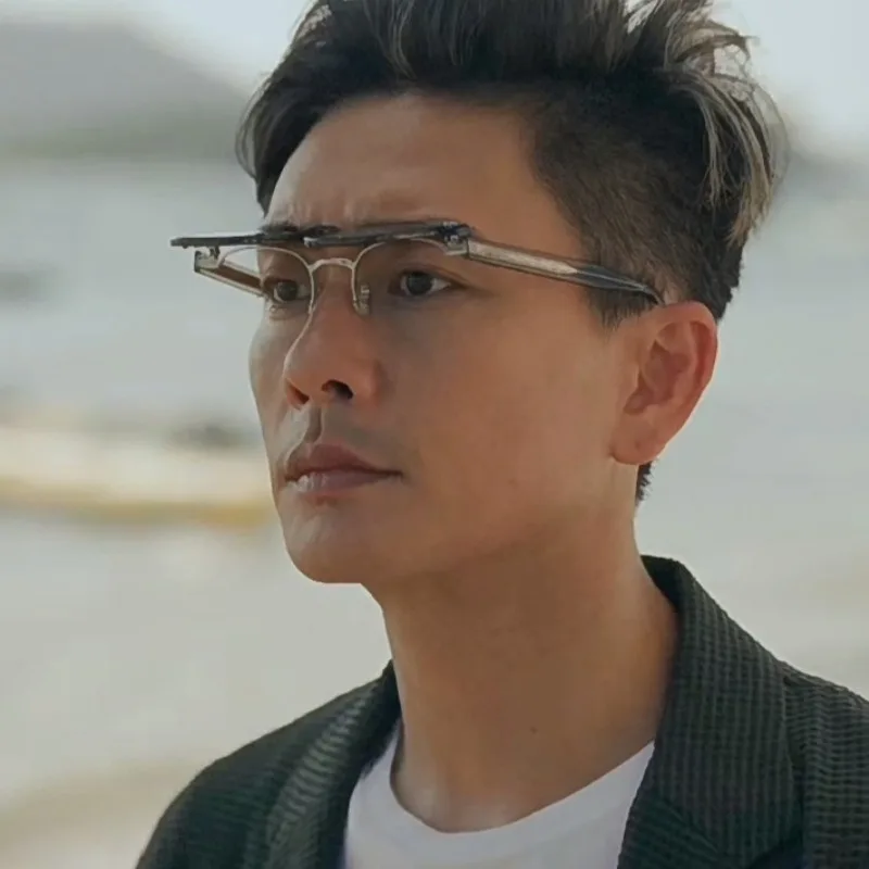 

Доска может откидать солнцезащитные очки с откидной крышкой, модное вождение мужского и женского пола может быть оснащена рецептом.