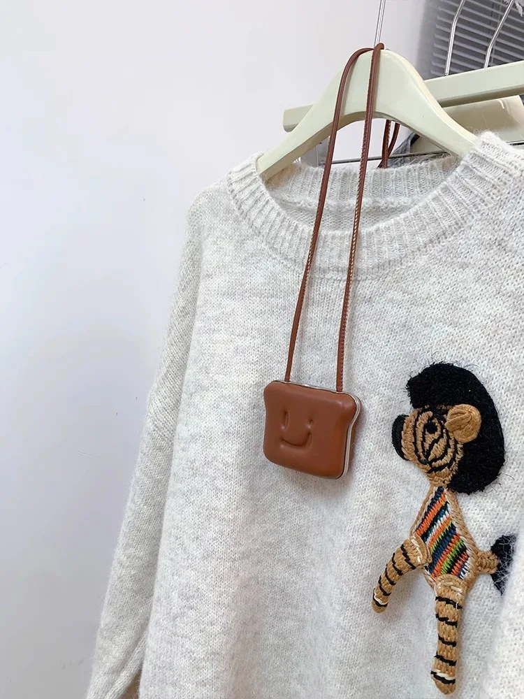 سترة نسائية سميكة مطرزة للخريف والشتاء بتصميم كاجوال وطبقة أساسية برقبة دائرية وأكمام طويلة