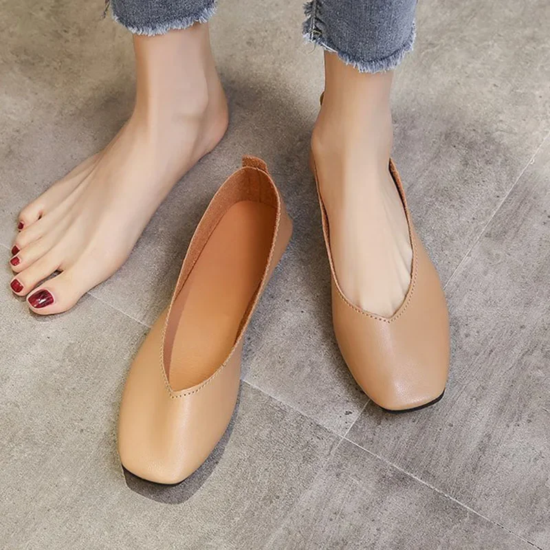 Autumn Women\'s Single Shoes Slip on Soft Sole Casual Shoes Office Lady Leather Shoes Loafers Fashion Square Toe Shallow Flats