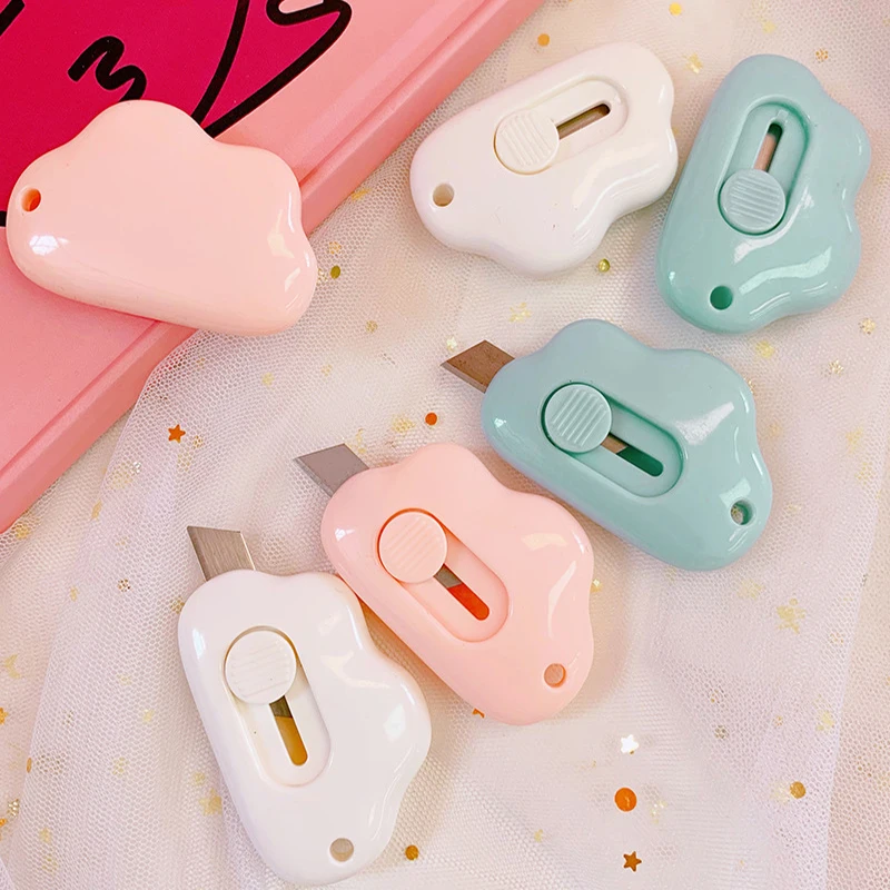 

Kawaii Cloud Utility Knife Mini Cute Pocket Knife Paper Cutter Express Box Cutter Sharp Blade Knife Office Cute Stationery