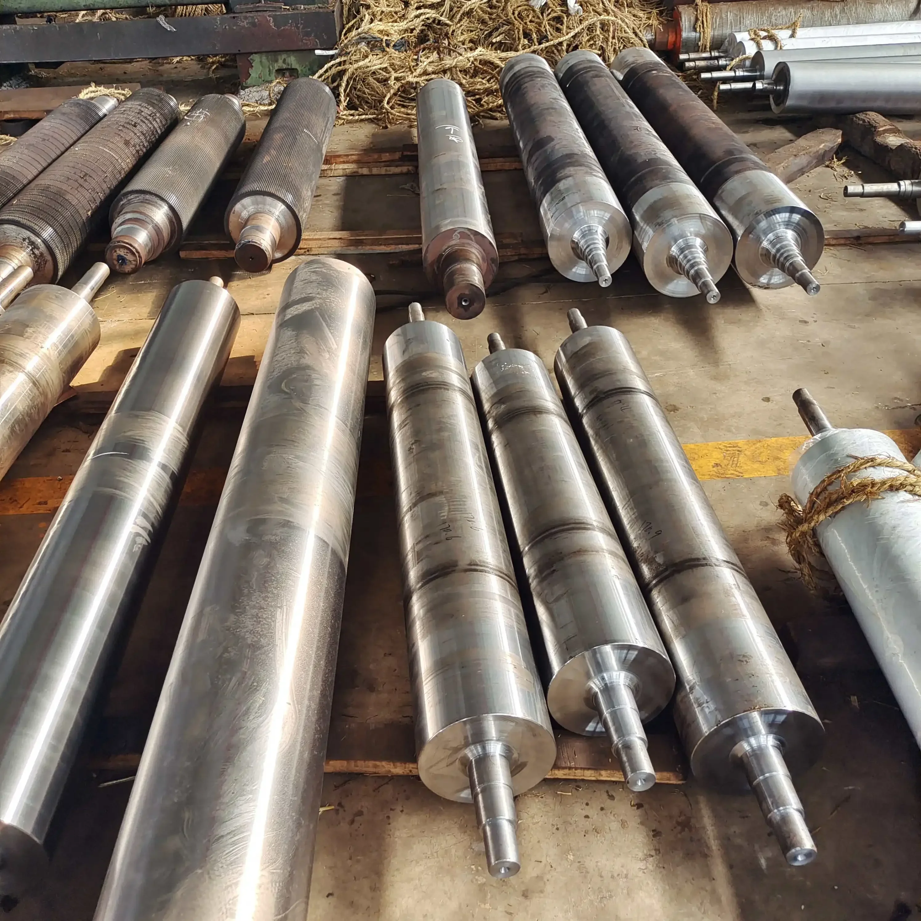 High Precision Alloy Steel Flute Corrugated Roller In Packaging Machinery Parts